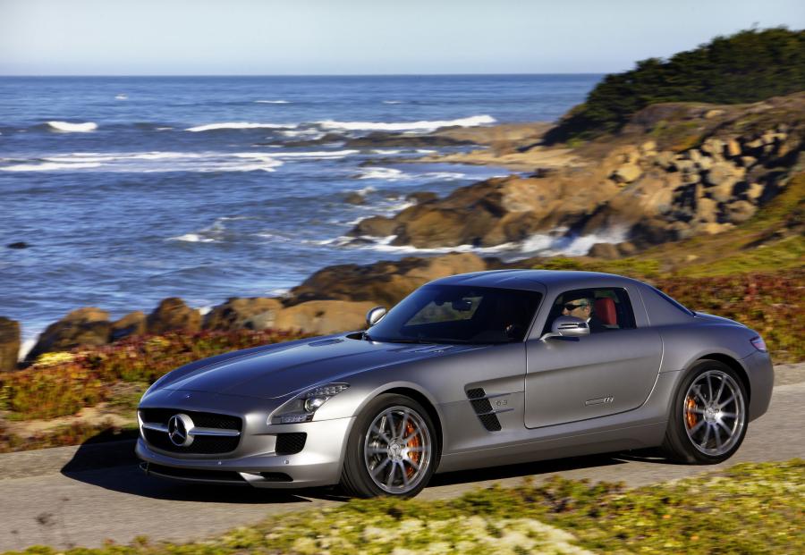  Mercedes-Benz SLS AMG 2010 года  (фото 190 из 526)
